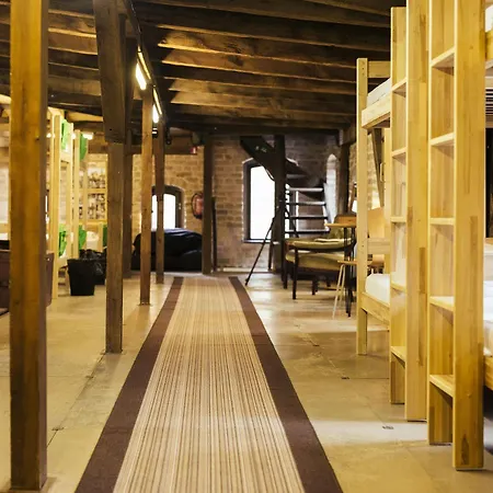 Amalienhof Guesthouse Riga Hostel *